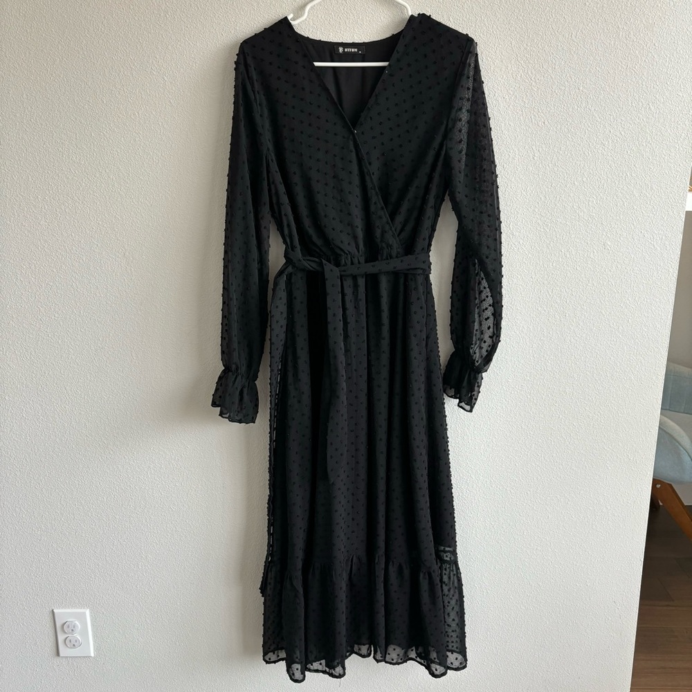 BTFBM Black Long Sleeve Midi Dress Vneck